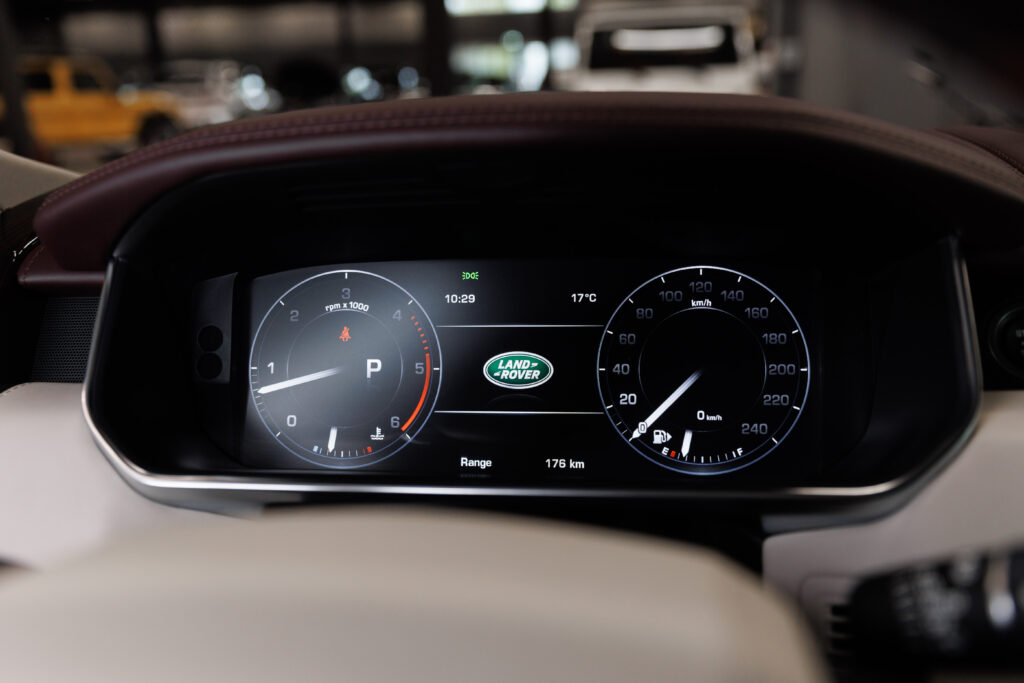 Land Rover Range Rover - 20