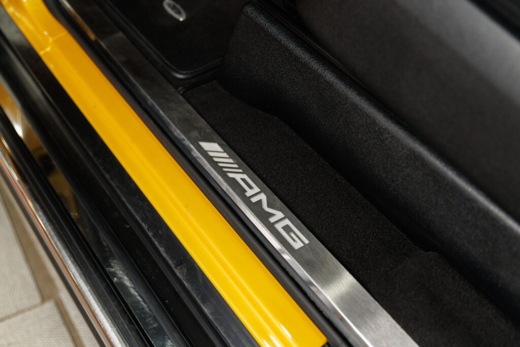 Mercedes-Benz G 63 AMG - 12