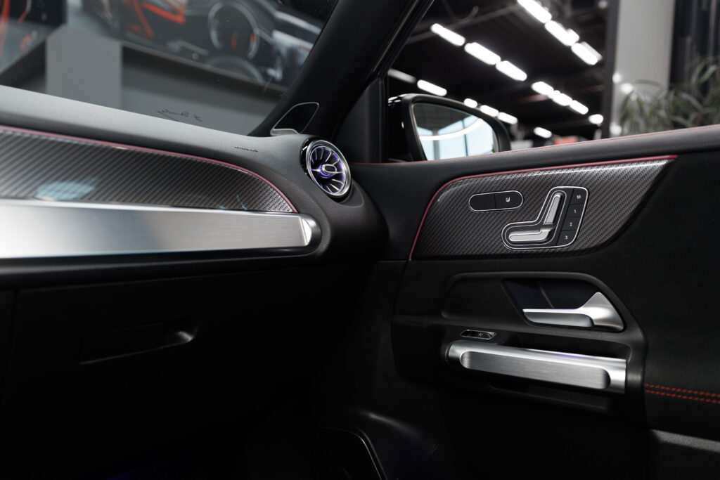 Mercedes-Benz GLB 35 AMG - 20