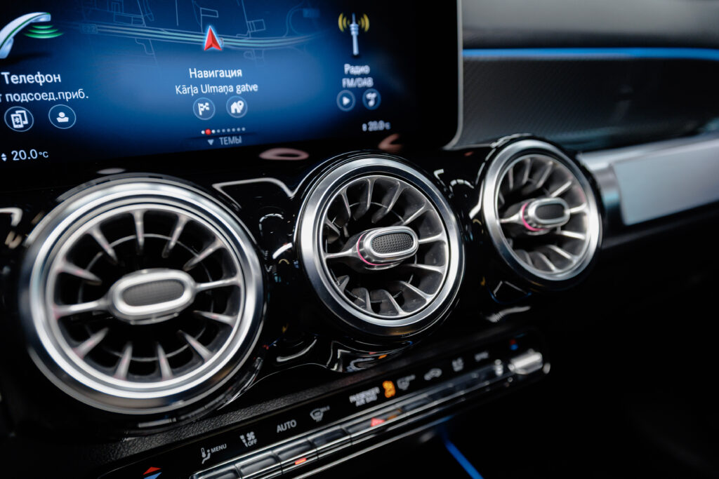 Mercedes-Benz GLB 35 AMG - 21