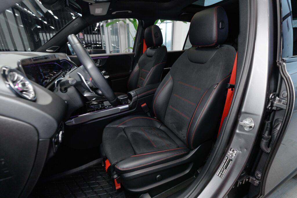 Mercedes-Benz GLB 35 AMG - 33