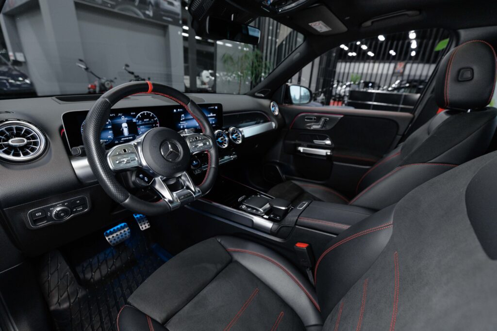 Mercedes-Benz GLB 35 AMG - 34